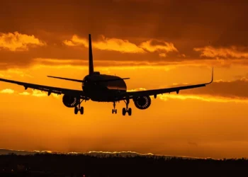 비행기 티켓은 있으나 좌석은 없다?