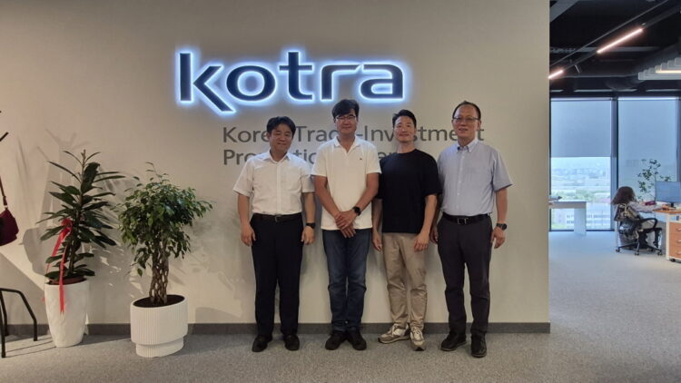 KOTRA 신규 이전 사무실에 교민 단체 방문, 차담회 개최