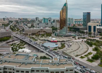 아스타나, 새로운 근무 시간 도입 검토… 교통 혼잡 완화 기대