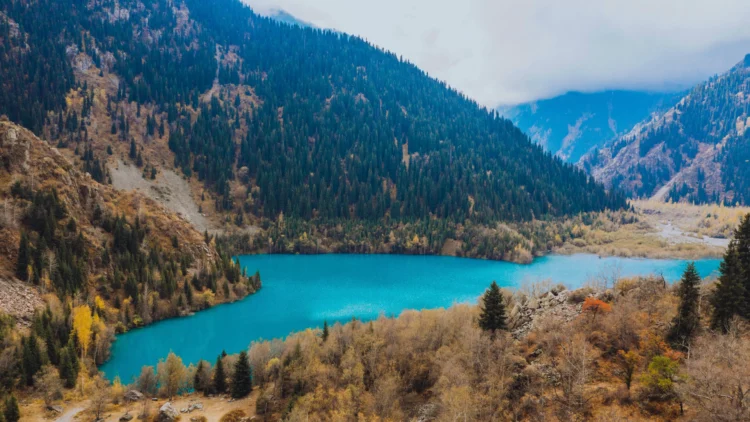 이식호 관광지 요금 논란… 알마틴스카야주 지방정부 “민간업체의 징수는 계약 위반”