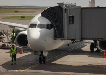 카자흐스탄 공항 항공유 가격 과다 책정 논란… 외국 항공사들 “최대 60% 비싸”