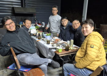 📌 [포토단신] 천산 자락에서 쉼을 찾는 사람들, 천산산악회 10월 월례회 개최