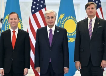 토카예프 대통령, 美 고위 대표단과 회동