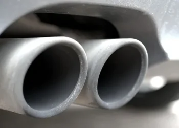 알마티 도로에서 차량 배출가스 집중 단속… 이동형 환경실험실 운영 본격화