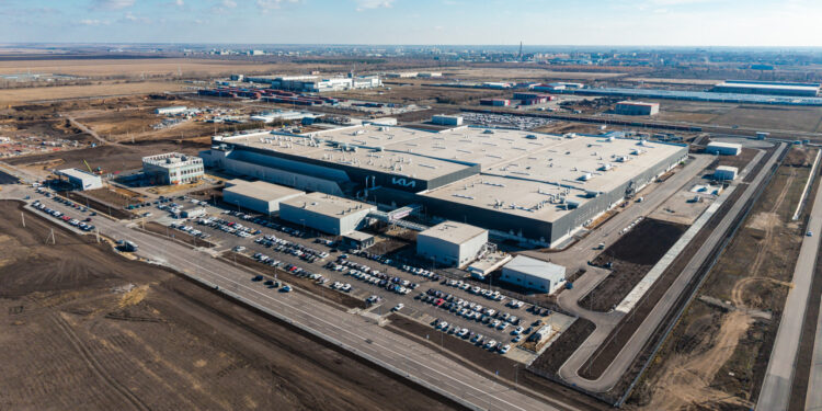 KIA 카자흐스탄 공장 본격 가동…연간 7만 대 생산 목표