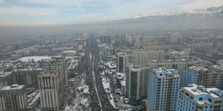 알마티, 2028년까지 대기오염 절반 감축 목표… 교통·에너지 구조 전면 개편