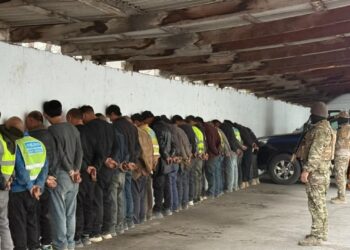 키르기스스탄, 중국 노동자와의 충돌 이후 반중 정서 확산