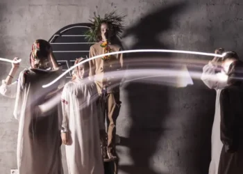 아스타나 지하에서 실험하는 현대예술, ‘지하극장’의 도전