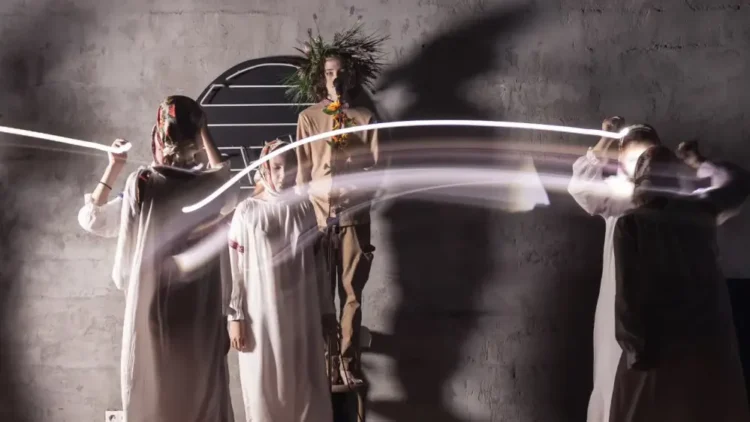 아스타나 지하에서 실험하는 현대예술, ‘지하극장’의 도전