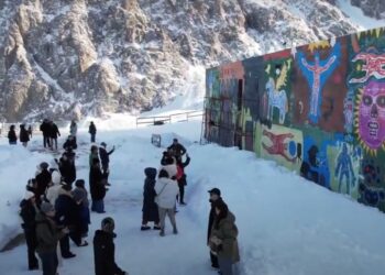 알마티 심블락, 유엔 80주년 기념 세계 최대 고산벽화 공개