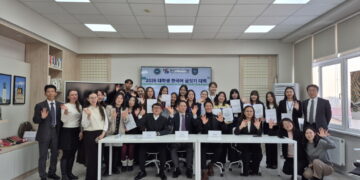 알마티서 열린 ‘2026 대학생 한국어 글쓰기 대회’… 학생들 창의적 글솜씨 뽐내