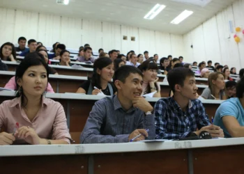 토카예프 대통령 “카자흐스탄, 인문계 인력 과잉… 과학·기술 중심으로 전환해야”