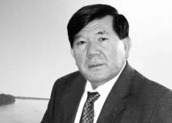 알마티 주민들, 로즈이바키예바 거리 개명 제안…무흐타르 샤하노프 이름 부여 요구