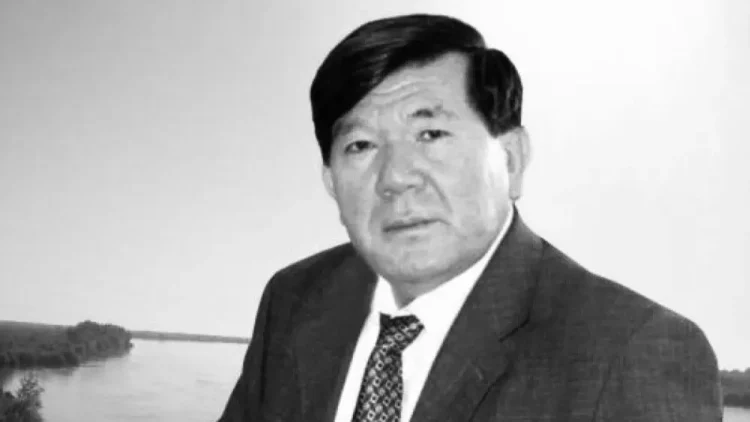 알마티 주민들, 로즈이바키예바 거리 개명 제안…무흐타르 샤하노프 이름 부여 요구