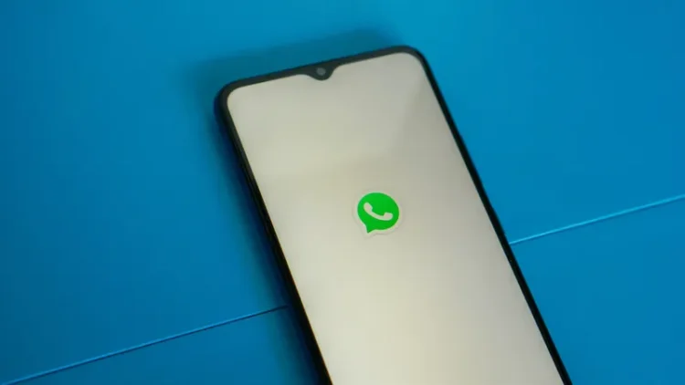 WhatsApp, 구형 스마트폰 로그인 제한…운영체제 업데이트 필요