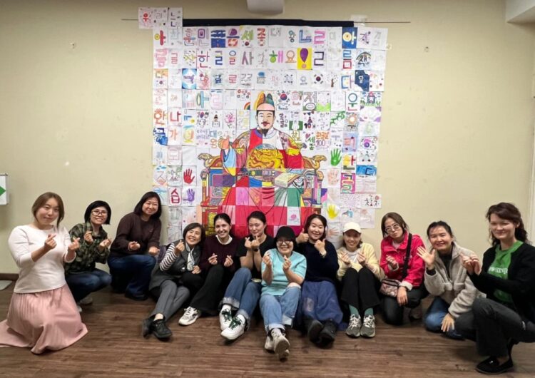 [기고] 100개의 조각으로 피어난 세종대왕, 200여 개의 작은 손이 그린 미래의 꿈